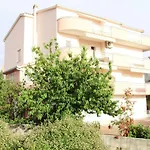 Vujic- Dolac Apartment