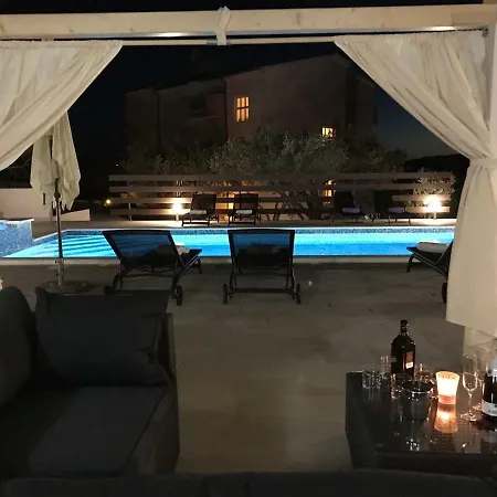 Vujic- Dolac Apartment Trogir