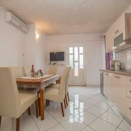Apartament Vujic- Dolac Trogir