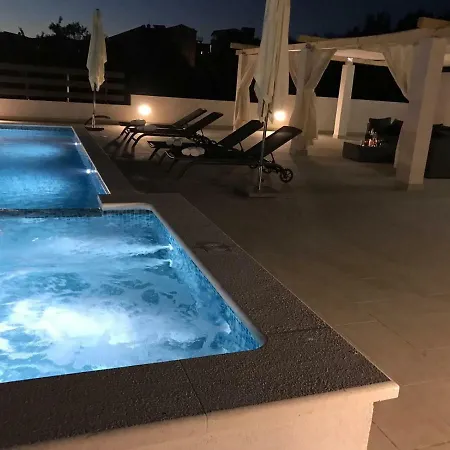 Vujic- Dolac Apartament